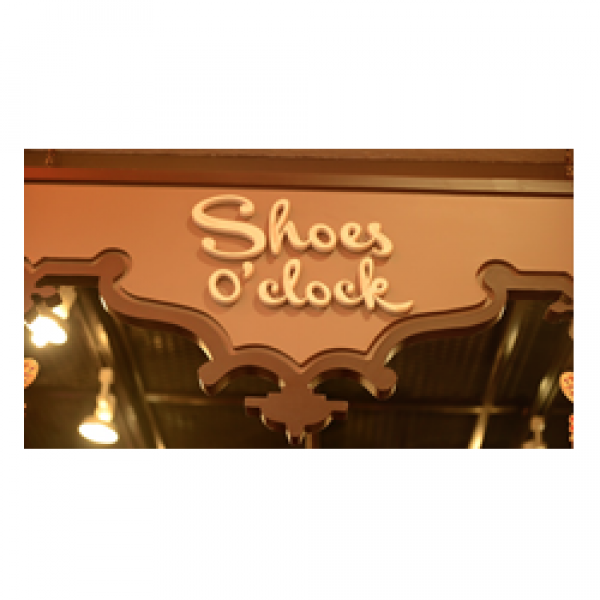 SHOE O’CLOCK