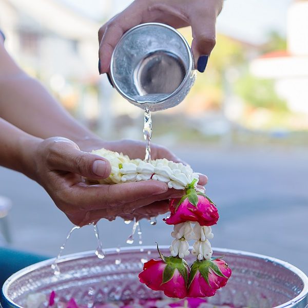 曼谷购物盛地竟成了泼水节战场？看Terminal21怎样玩转泰国新年。