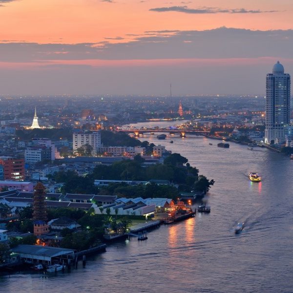 曼谷旅游 | 曼谷吃喝玩乐怎能错过湄南河游船？一篇文章搞定曼谷游船攻略