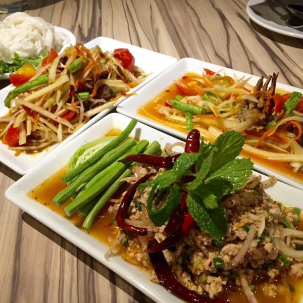 曼谷美食丨品尝曼谷美食，千万不要错过的青木瓜沙拉餐厅