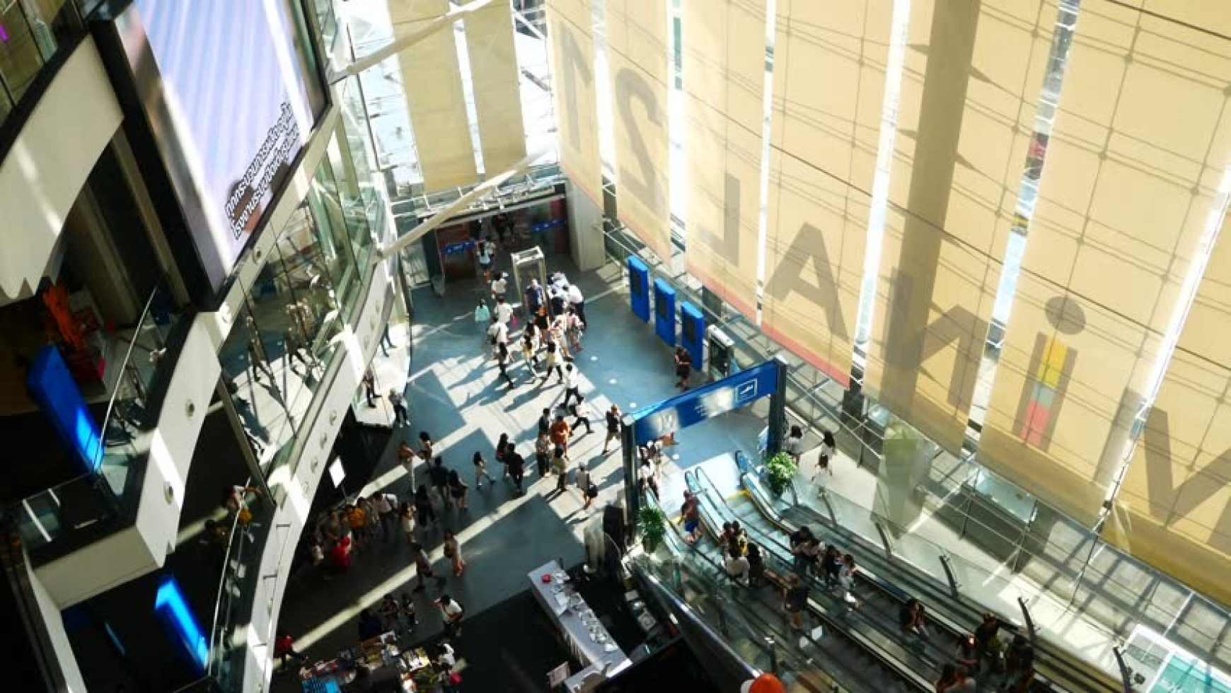 泰国疫情 | 曼谷街头再现活力，Terminal21欢迎您的再次光临！